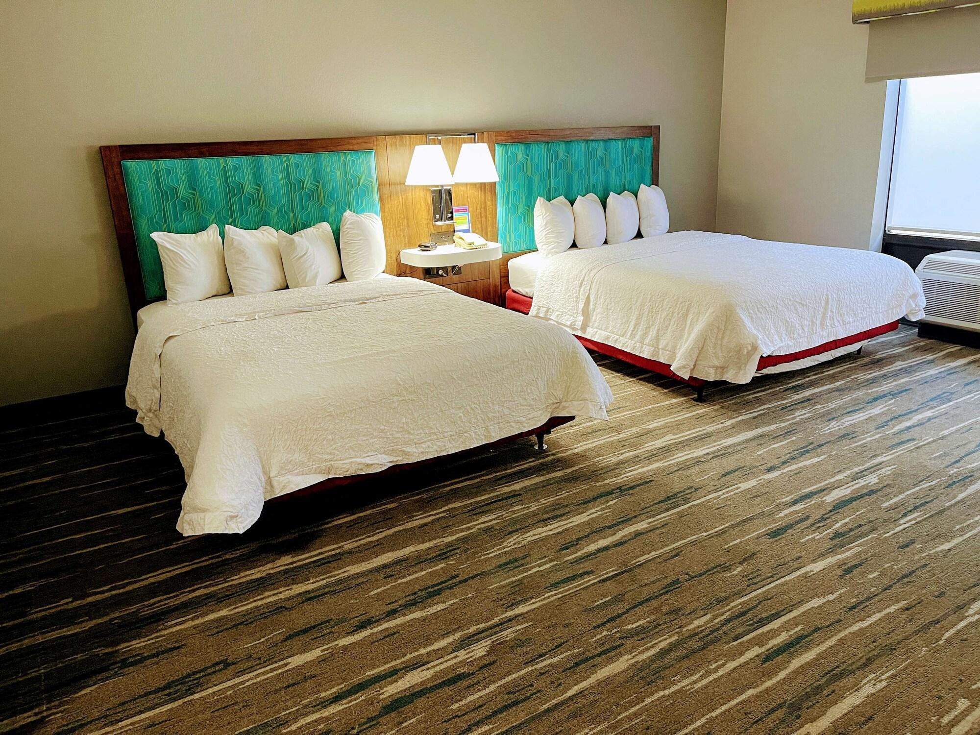 Hampton Inn & Suites Pensacola I-10 N At University Town Plaza Eksteriør bilde