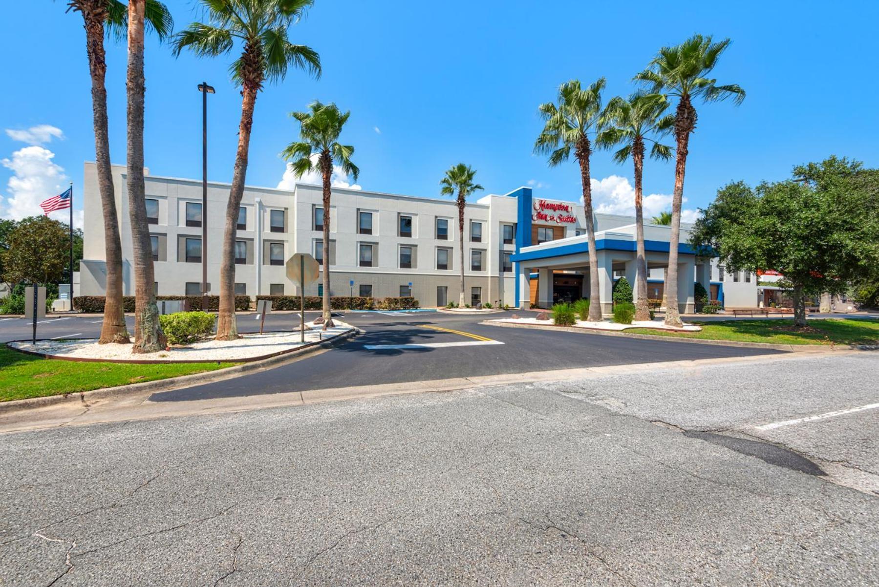 Hampton Inn & Suites Pensacola I-10 N At University Town Plaza Eksteriør bilde