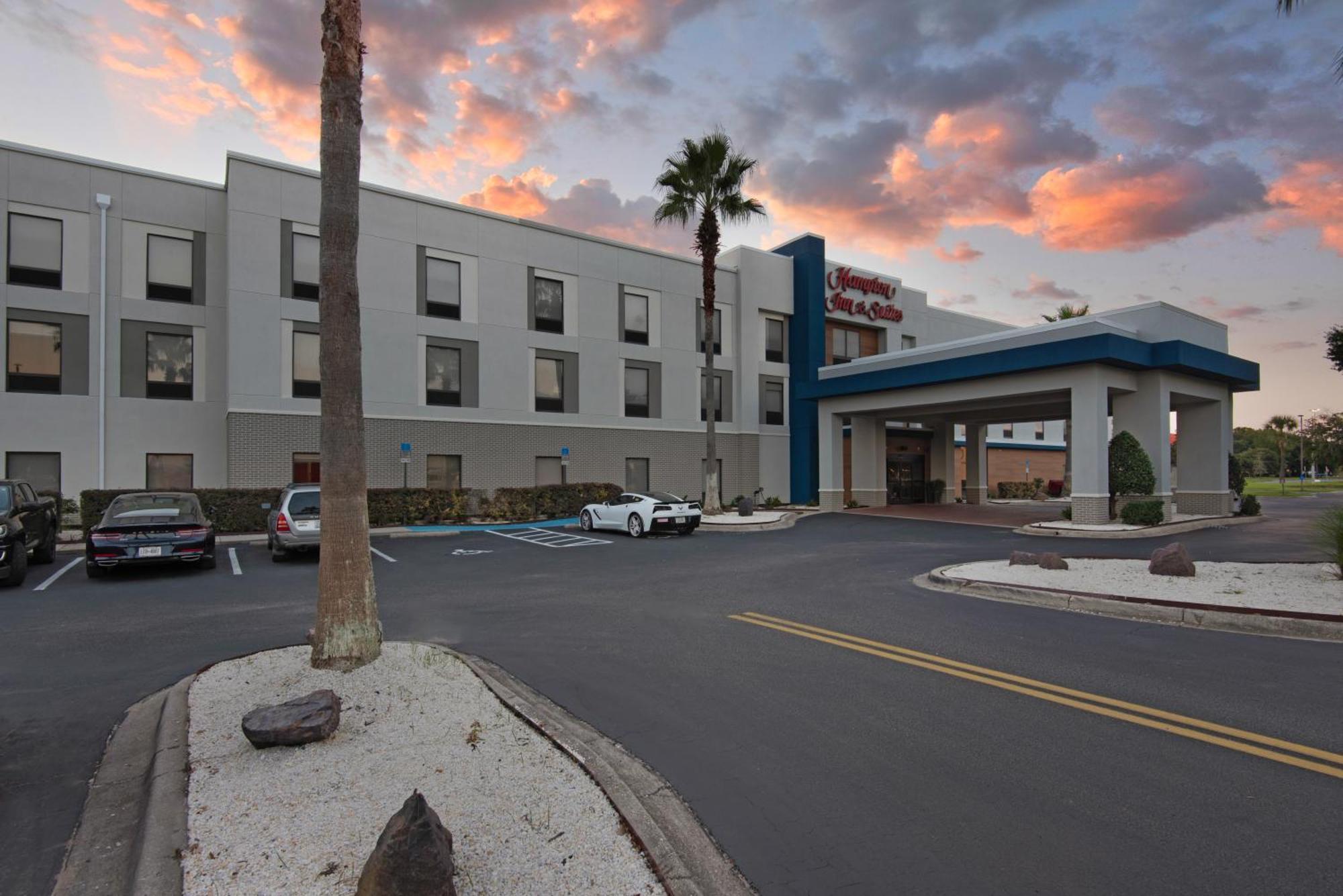Hampton Inn & Suites Pensacola I-10 N At University Town Plaza Eksteriør bilde