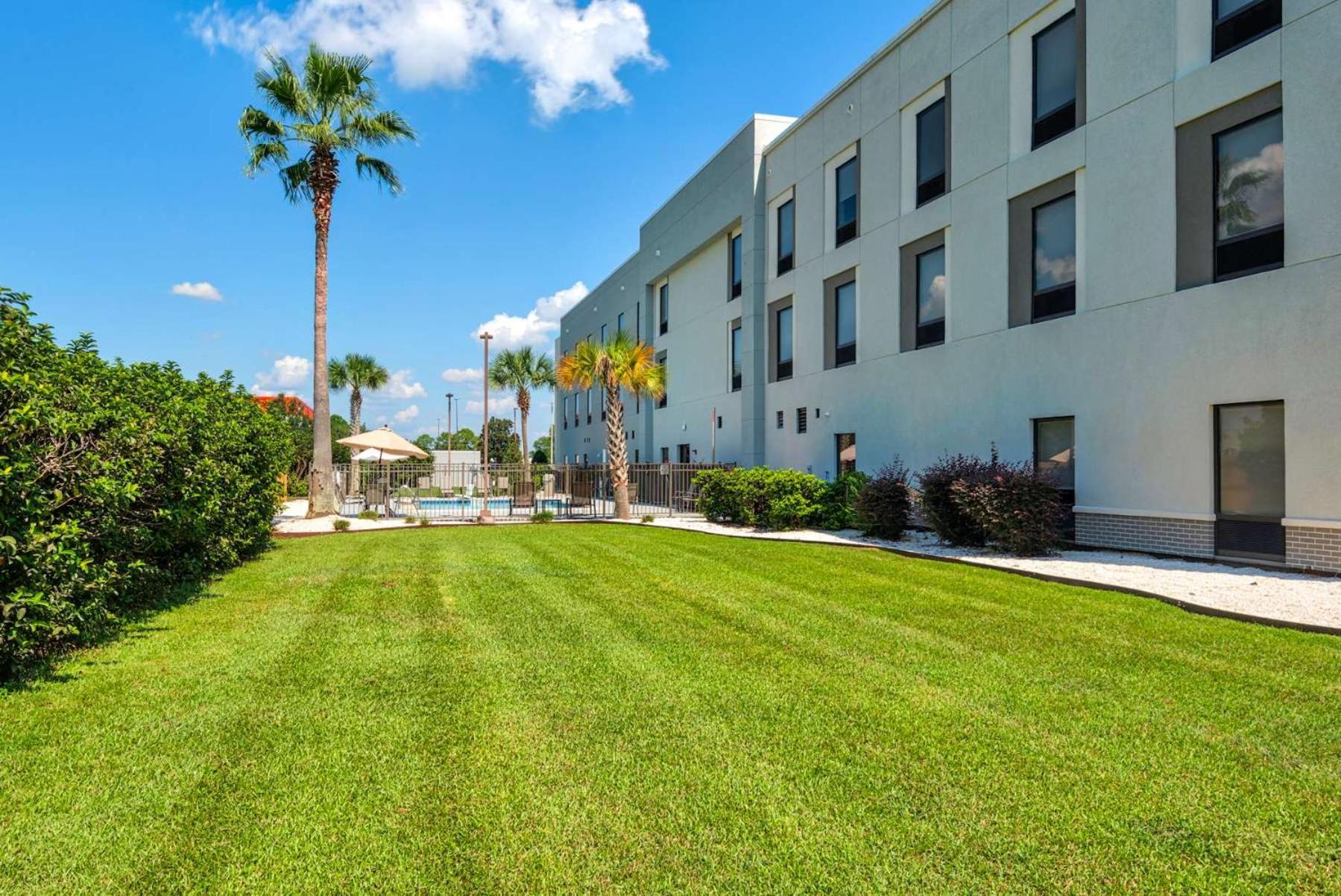 Hampton Inn & Suites Pensacola I-10 N At University Town Plaza Eksteriør bilde